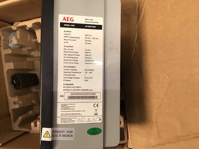 Aeg as-ir02-2000 omvormer - afbeelding 2 van  2