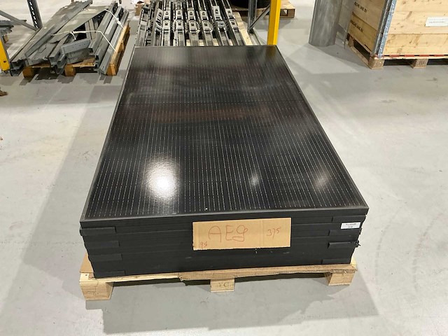 Aeg as-m1202b-h(m6)-375 zonnepaneel (9x) - afbeelding 1 van  5