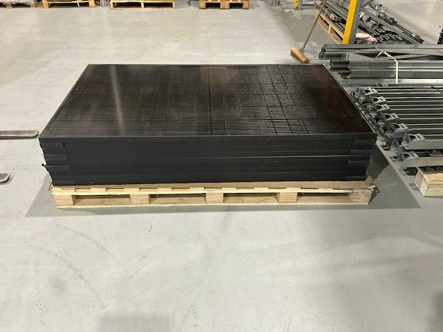 Aeg as-m1202b-h(m6)-375 zonnepaneel (9x) - afbeelding 2 van  5