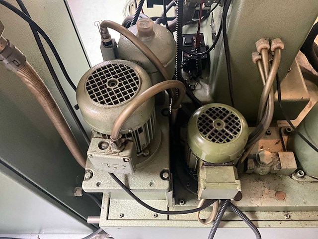 Aeg-elotherm elbomat 111s zinkvonkmachine - afbeelding 16 van  25