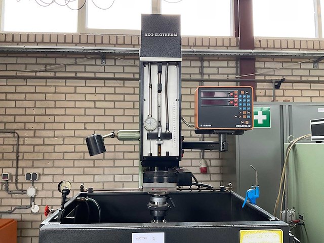 Aeg-elotherm elbomat 222s draadvonk- en erodeermachine - afbeelding 20 van  26