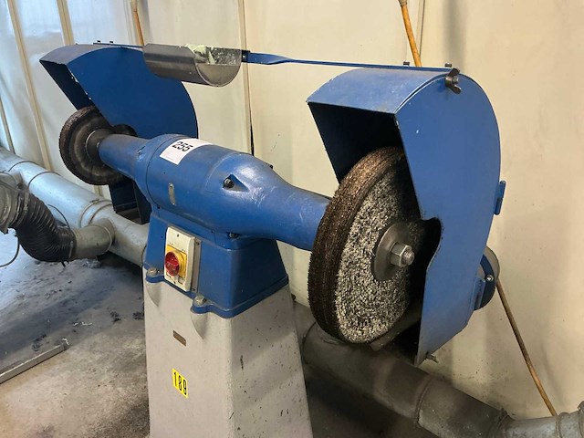 Aeg g119 193 polijstmachine - afbeelding 3 van  9