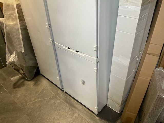 Aeg koel-vriescombinatie sct71900s0 - afbeelding 5 van  10