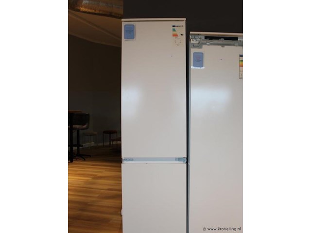 Aeg koel/vriescombinatie scb819f8fs - afbeelding 2 van  5