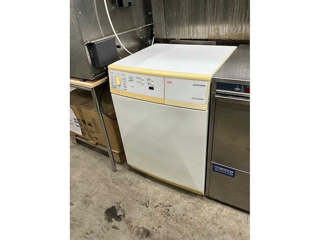 Aeg lavatherm 37520 wasdroger - afbeelding 1 van  5