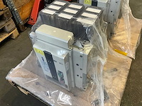 Aeg me 2507 h / iii 2500 a circuit breaker