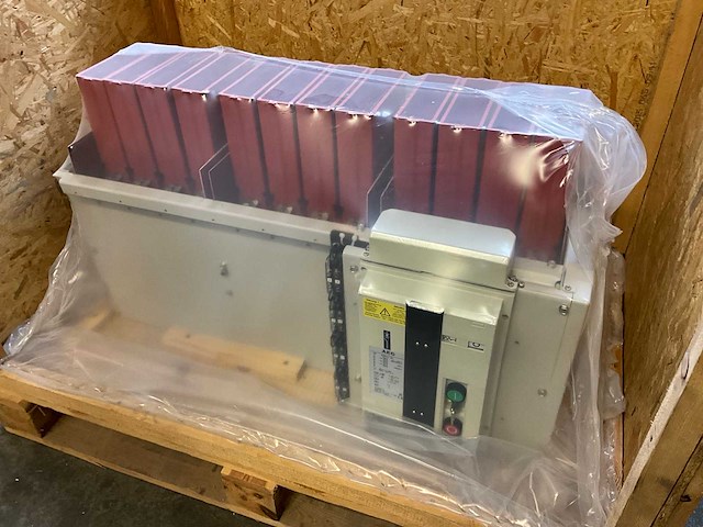 Aeg me 6307 s / iii. 6400a air circuit breaker - afbeelding 1 van  5