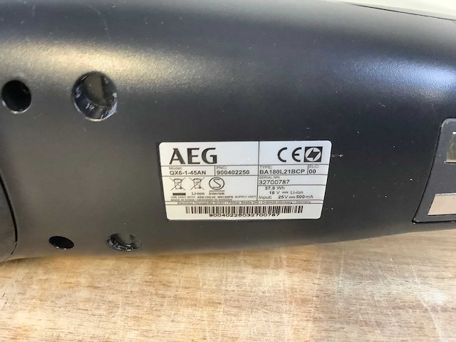 Aeg qx6-1-45an steelstofzuiger - afbeelding 7 van  11