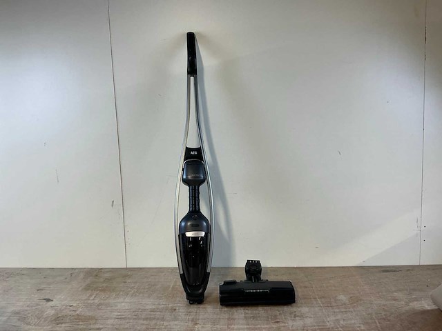Aeg qx9 animal steelstofzuiger - afbeelding 1 van  7