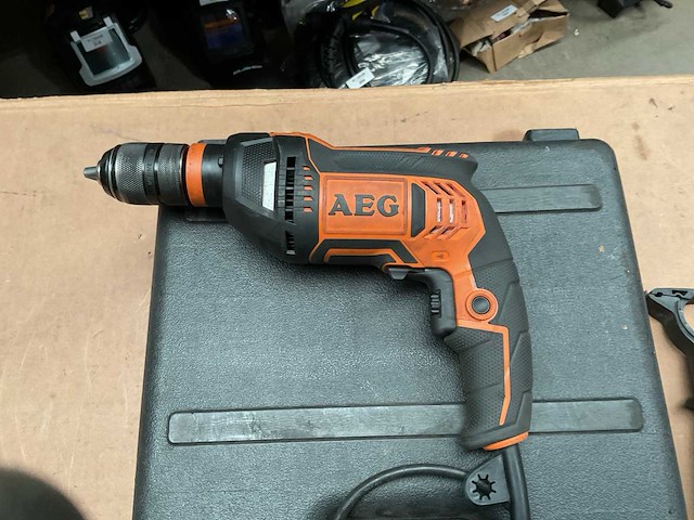 Aeg sbe 750 re boormachine - afbeelding 2 van  4