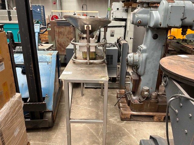 Aeg vibrationstechnik kd12-2 triltafel - afbeelding 2 van  7