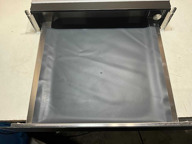 Aeg warmhoudlade - afbeelding 2 van  3