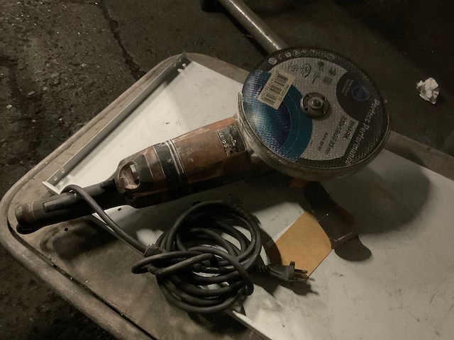 Aeg ws24-230 gev 2400w slijpschijf - afbeelding 4 van  4