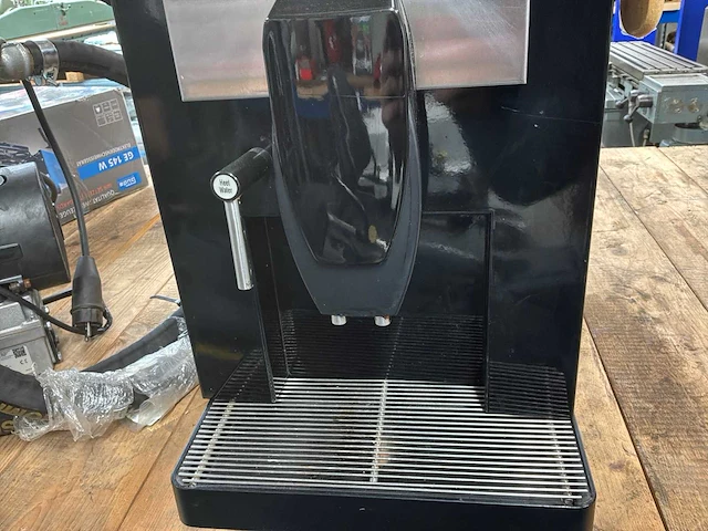 Aequator sao paulo koffieautomaat - afbeelding 6 van  10