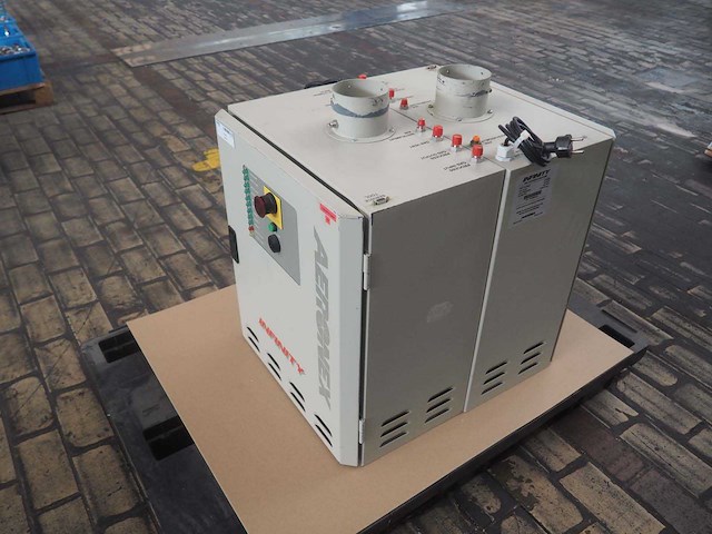 Aeronex - infinity gps-4 - gas purification unit/device (2x) - afbeelding 1 van  7