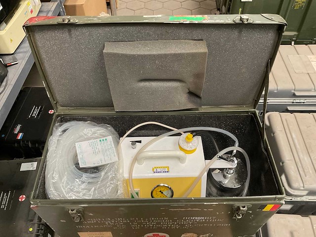 Aerosol medical sam 12 drainage en zuigtoestel - afbeelding 6 van  9