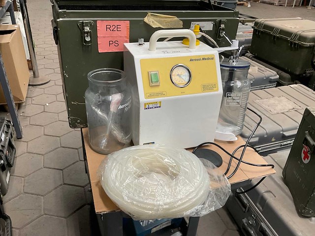 Aerosol medical sam 12 drainage en zuigtoestel - afbeelding 1 van  9