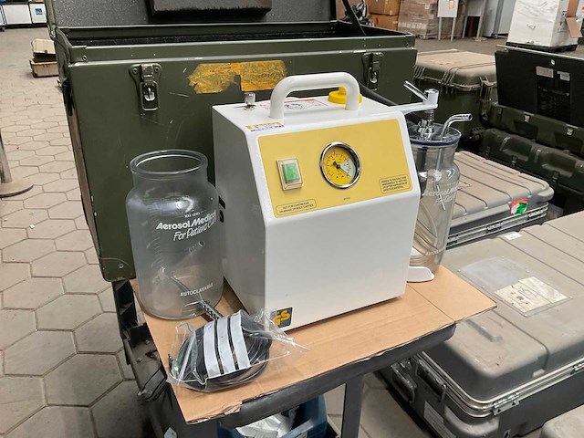 Aerosol medical sam 12 drainage en zuigtoestel - afbeelding 1 van  9