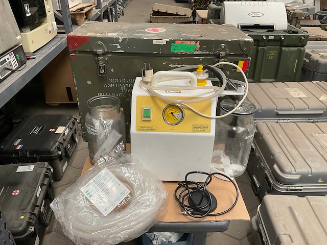 Aerosol medical sam 12 drainage en zuigtoestel - afbeelding 1 van  8