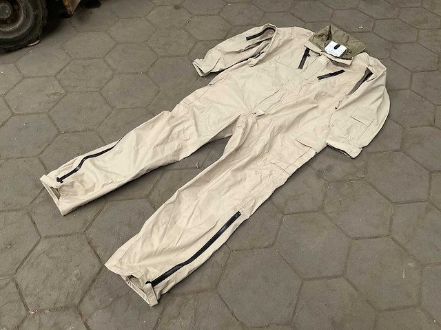 Aerostar international fuel handlers coverall - afbeelding 2 van  6
