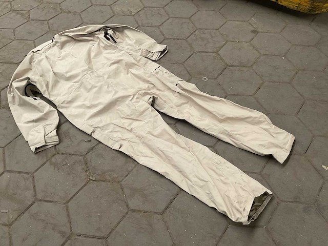 Aerostar international fuel handlers coverall - afbeelding 3 van  6
