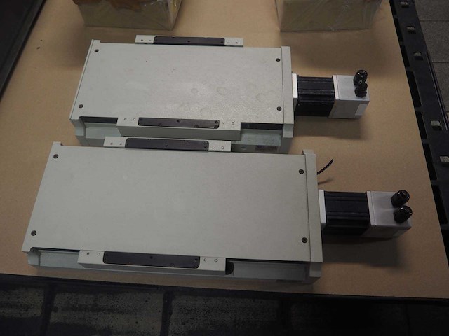 Aerotech ats20015 & ats200010 motorized linear stages - afbeelding 2 van  7
