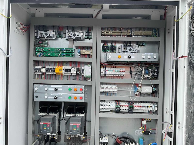 Aers des-210kw/320kwh energie opslagcontainer - afbeelding 15 van  26