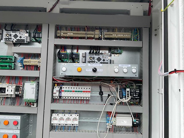Aers des-210kw/320kwh energie opslagcontainer - afbeelding 16 van  26