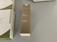 Aesthetic dermal partij injectables en shampoo - afbeelding 9 van  10