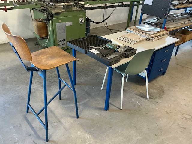 Aestic bureau en werkstoel - afbeelding 1 van  4