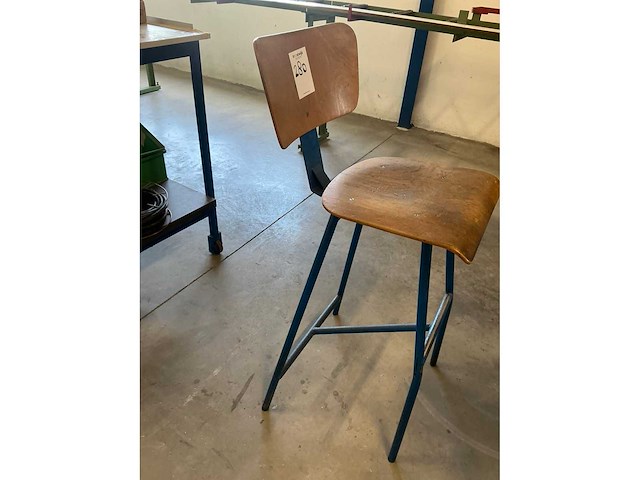 Aestic bureau en werkstoel - afbeelding 2 van  4