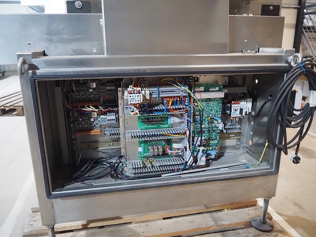 Aew delford - afbeelding 2 van  14