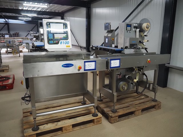 Aew delford - afbeelding 1 van  30