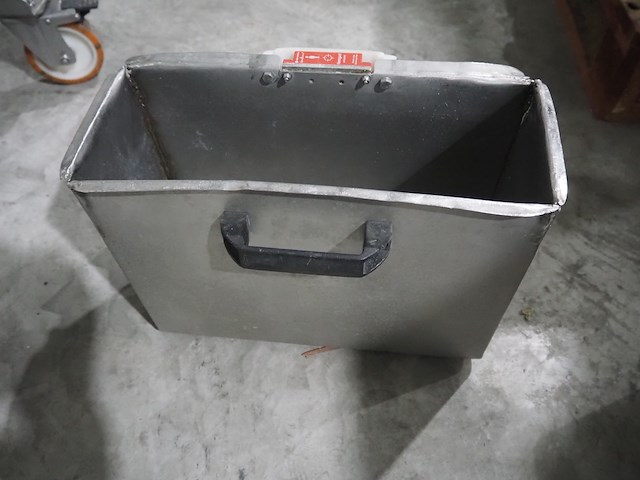 Aew thurne ltd - afbeelding 9 van  9