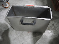 Aew thurne ltd - afbeelding 9 van  9