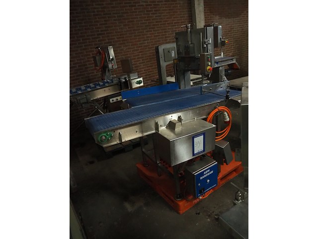 Aew - afbeelding 3 van  10