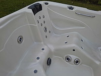 Aeware 6 persoons jacuzzi en buitenspa - afbeelding 7 van  33