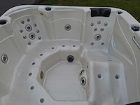 Aeware 6 persoons jacuzzi en buitenspa - afbeelding 8 van  33