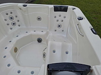 Aeware 6 persoons jacuzzi en buitenspa - afbeelding 9 van  33