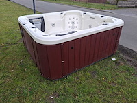 Aeware 6 persoons jacuzzi en buitenspa - afbeelding 18 van  33