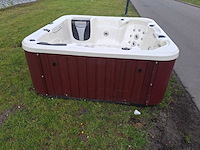 Aeware 6 persoons jacuzzi en buitenspa - afbeelding 19 van  33