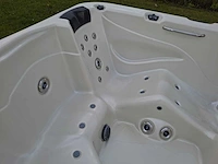 Aeware 6 persoons jacuzzi en buitenspa - afbeelding 6 van  33