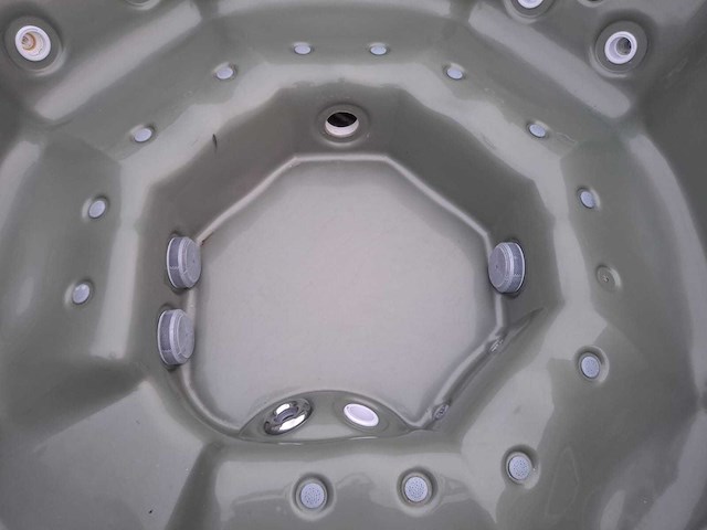 Aeware 7 persoons amerikaans jacuzzi en buitenspa - afbeelding 22 van  25