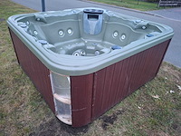 Aeware 7 persoons amerikaans jacuzzi en buitenspa - afbeelding 16 van  25