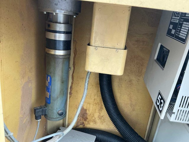 Af af - 100 kunststof kantenfreesbank - afbeelding 2 van  10