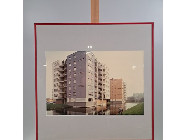 Afbeelding in lijst, flat in de wijk prinsenland te rotterdam - afbeelding 2 van  6