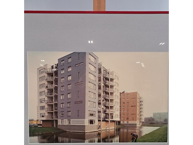 Afbeelding in lijst, flat in de wijk prinsenland te rotterdam - afbeelding 3 van  6