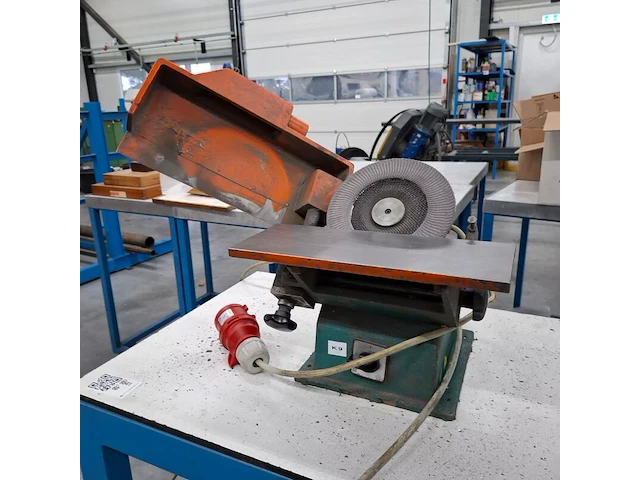 Afbraammachine op tafel - afbeelding 4 van  7