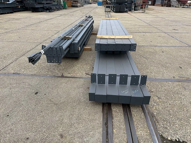 Afdak - staalconstructie 6.50 x 25.00 meter (162m2) - afbeelding 2 van  13