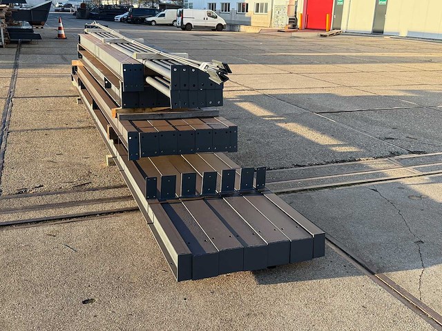 Afdak - staalconstructie 6.50 x 30.00 meter (195m2) - afbeelding 12 van  12